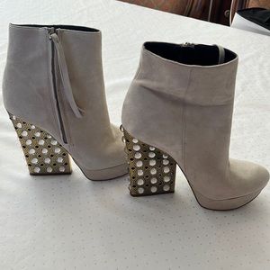 Boutique9 Btemlyn Platform Jeweled platform boot in white